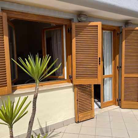 Apartamento Santa Margherita Di Pula Exterior foto